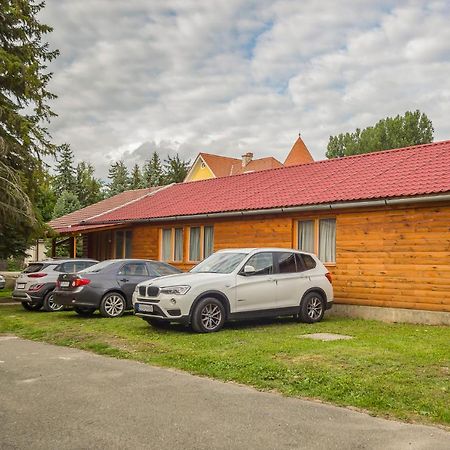 Lipicai Ifjusagi Szallo Сильвашварад Экстерьер фото
